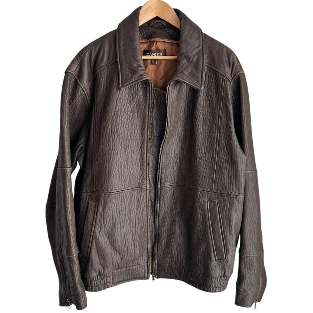 Danier Whole Grain Leather Jacket Mens XL Brown Cow Hide Full Zip Classic Coat